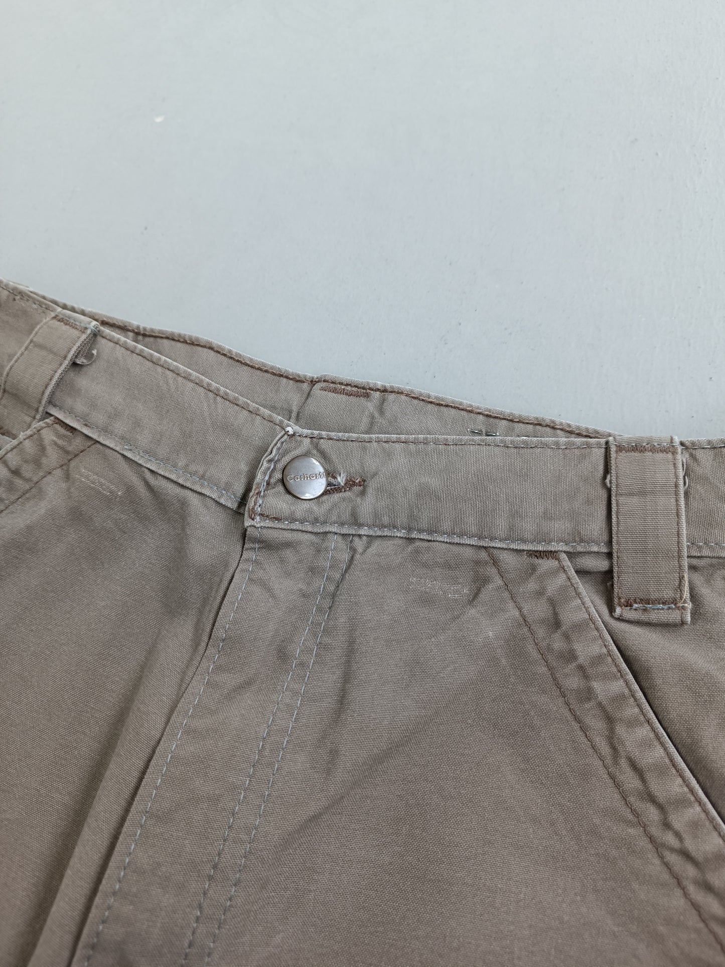 W27 Carhartt carpenter shorts