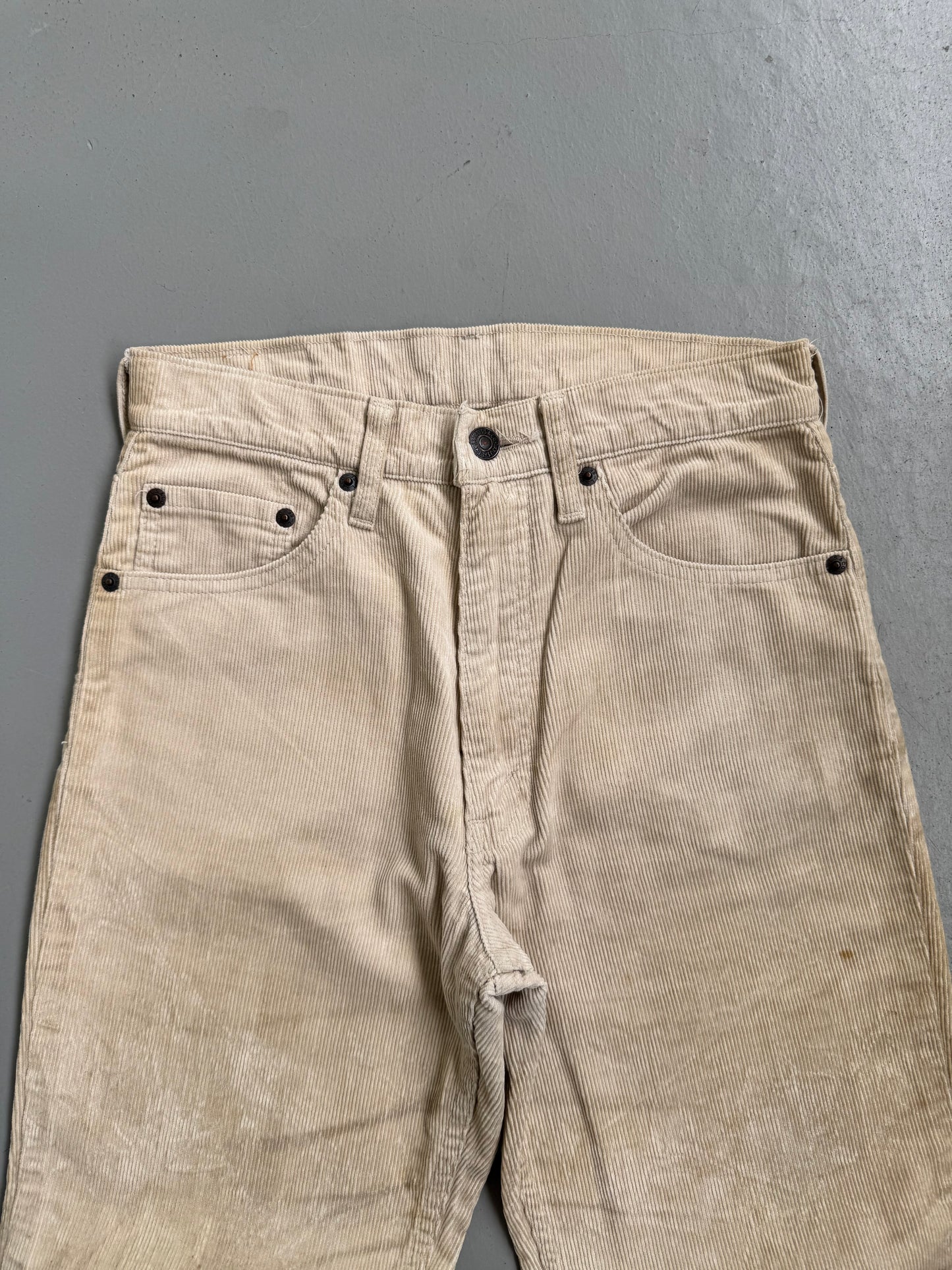 Levis Corduroy 515 white tab - W27