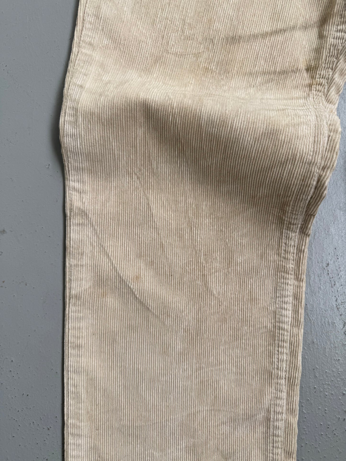 Levis Corduroy 515 white tab - W27