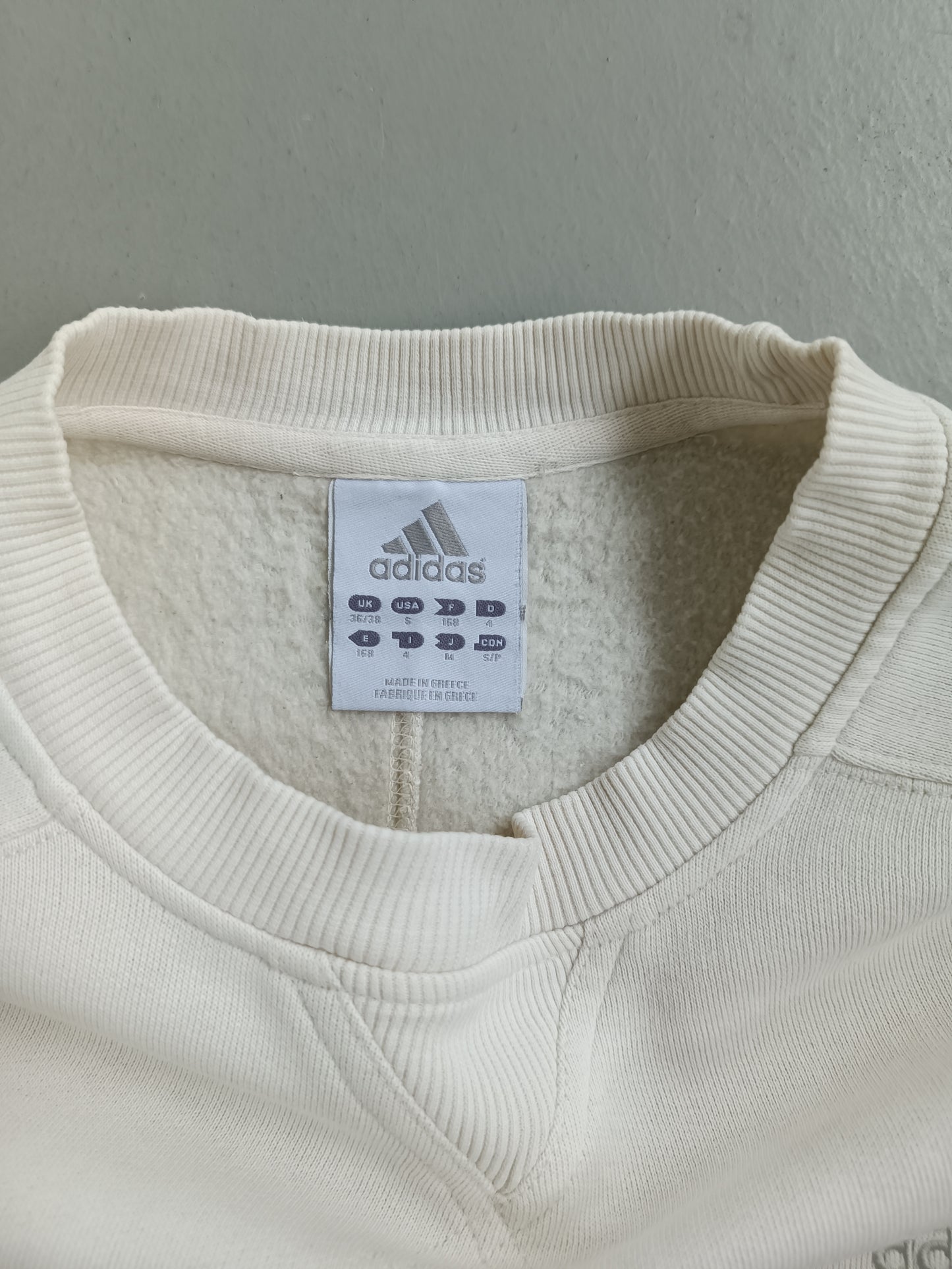 Adidas Sweater - M