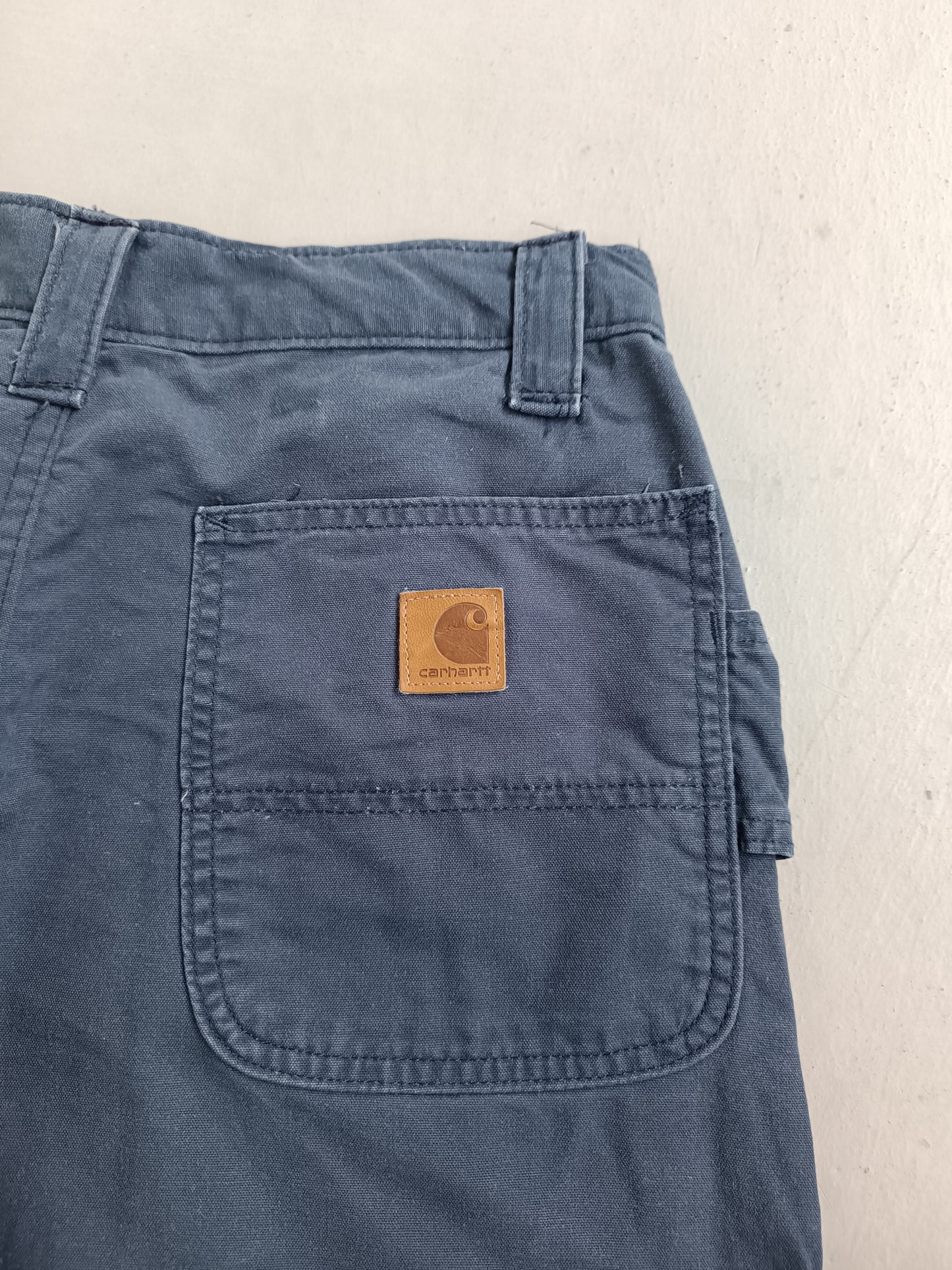 W30 Carhartt carpenter shorts
